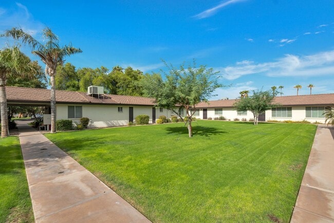 Photo - Beautiful Boutique Community