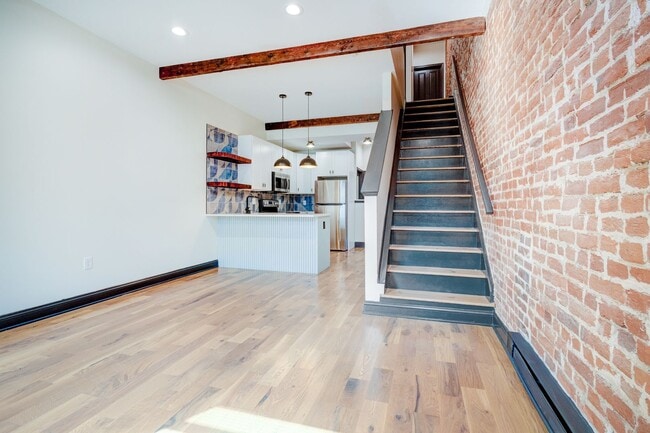 Photo - 3007 W Fletcher St Unidad 3007 W Fletcher Str