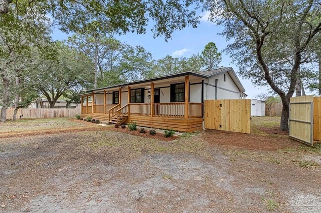 Photo - 5968 Capitol Dr