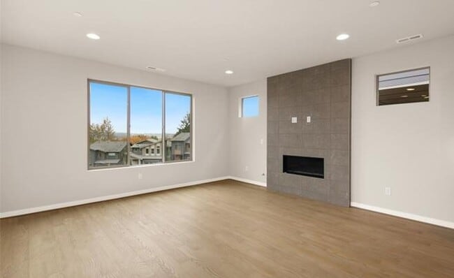 8131 131st Pl SE