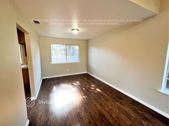 Photo - 8304 Lonely Hill Way