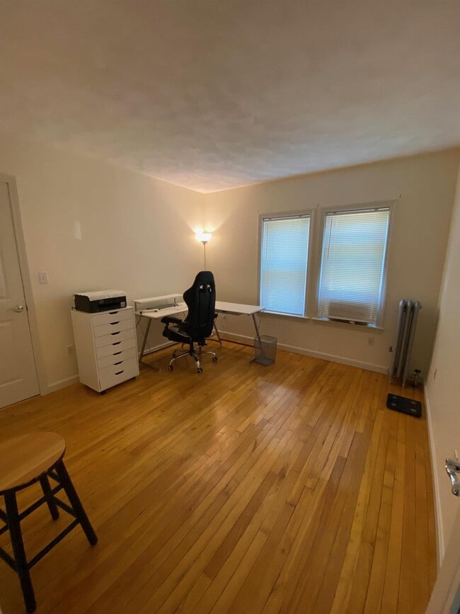 Photo - 53 Farragut Ave Unidad 1