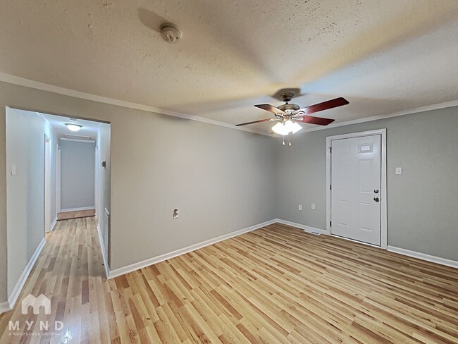 Photo - 2109 Dove Tree Ln