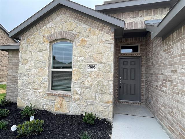 Photo - 5808 Utopia Dr