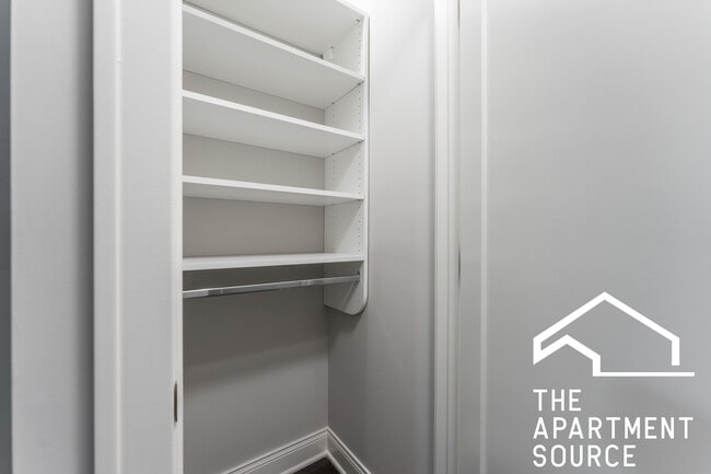 Photo - 641 W Wrightwood Ave Unit 115