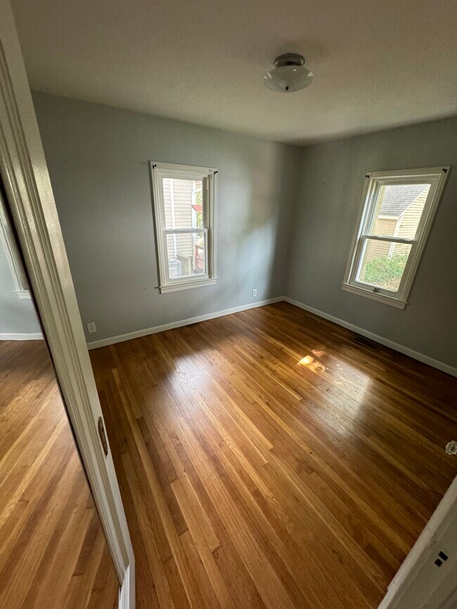 Photo - 3102 Devondale Rd