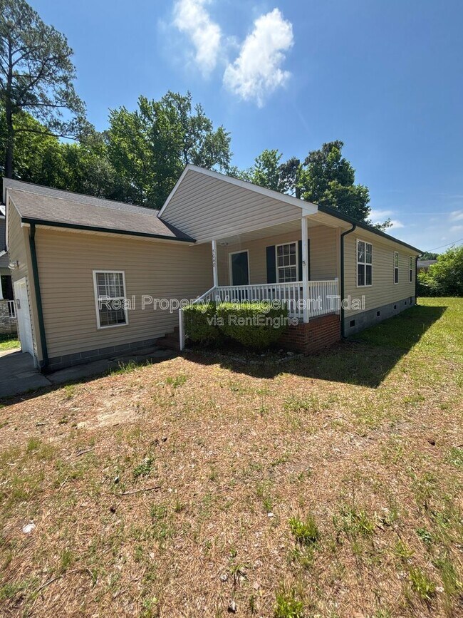 Photo - 5048 Queen St