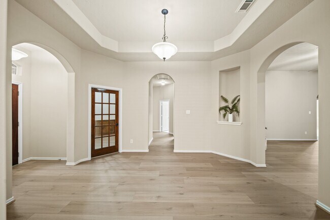 Photo - 1915 Stable Stone Ln