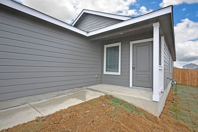 Photo - 350 Kayden Ct