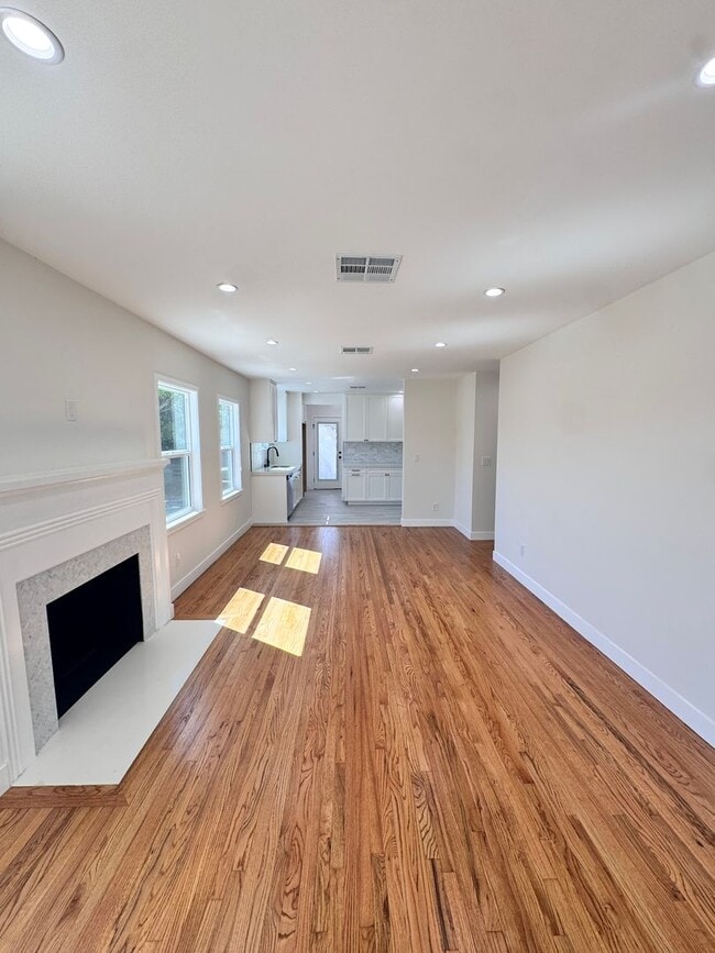 1317 S Montebello Blvd