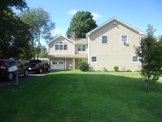 Apartments for Rent in Warwick, RI | ForRent.com