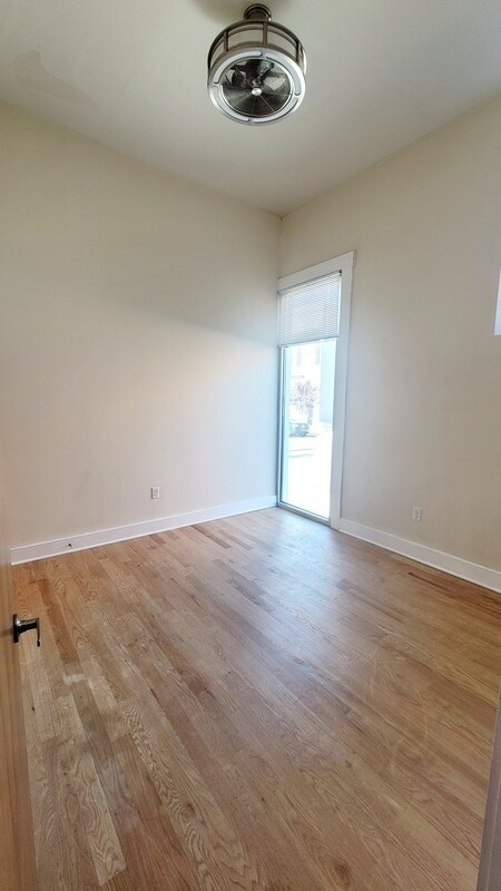 Photo - 1 S 5th St Unidad 101