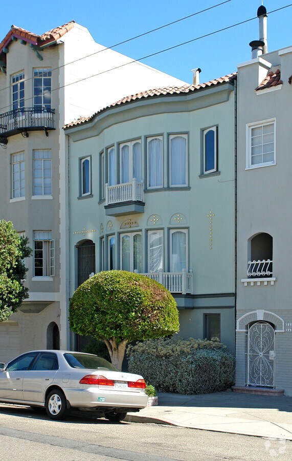 Photo - 3444-3446 Broderick St