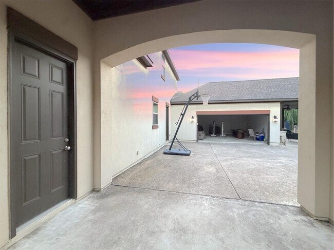 2900 Browntop Ct