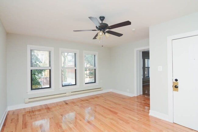 Photo - 820 W Cornelia Ave Unidad 201