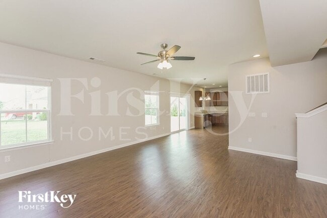 Photo - 102 Shanache Dr