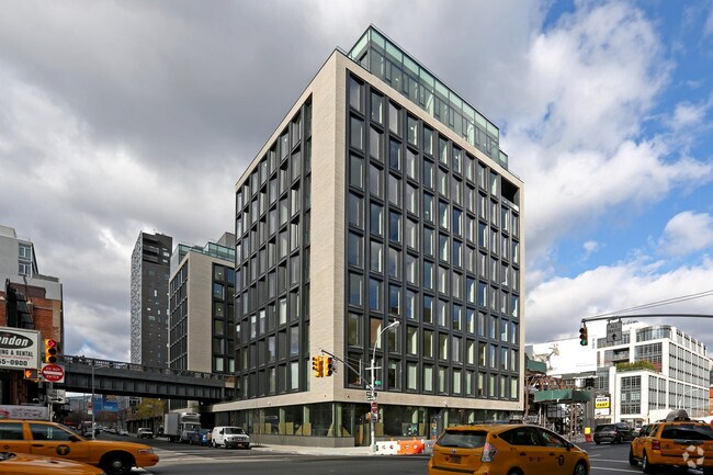 Photo - 155 10th Ave