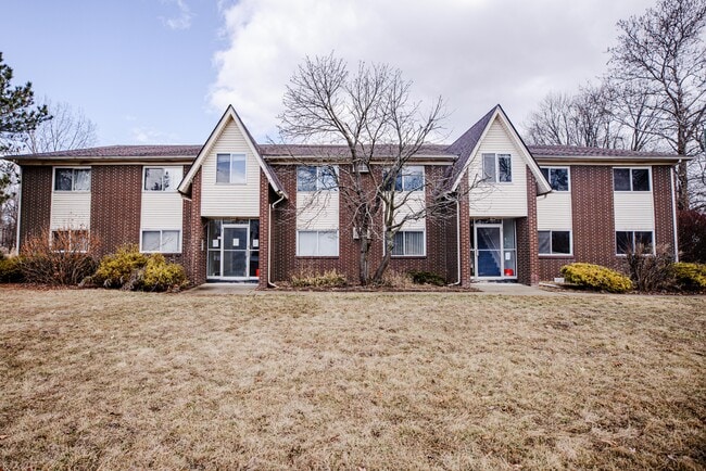 Photo - 6730 Hill Ave