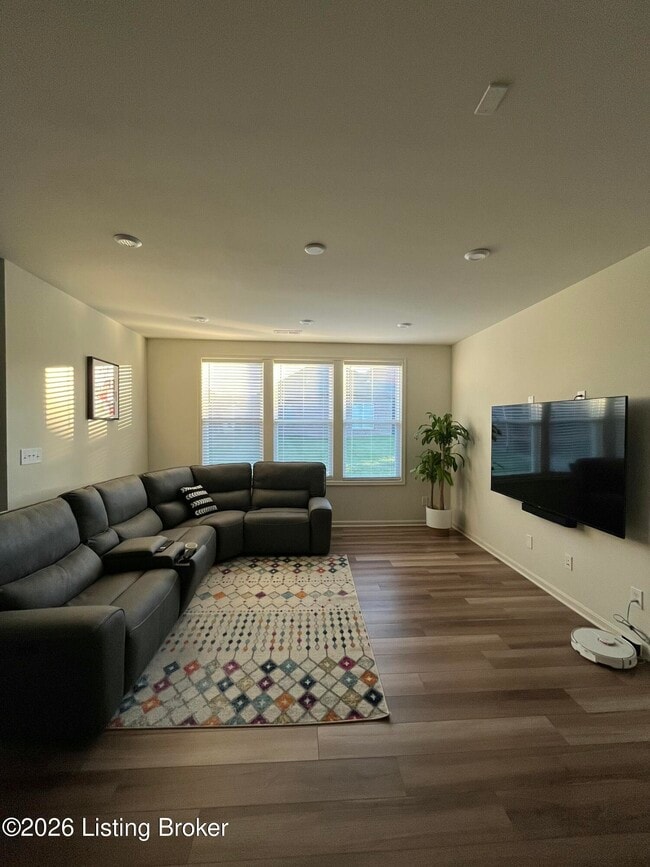 Photo - 2848 Hamilton Springs Dr