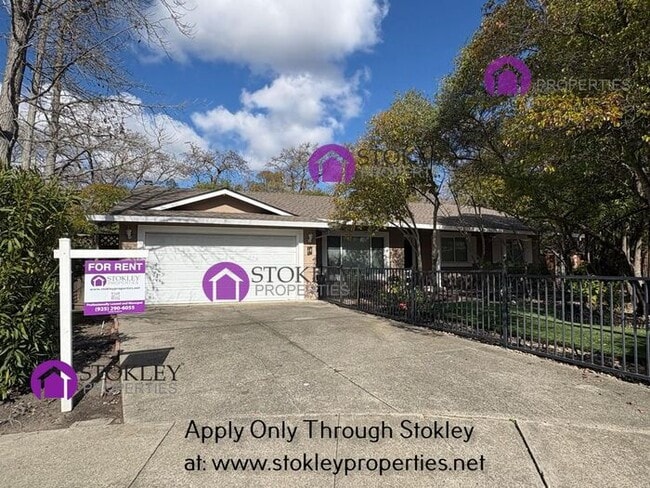 Building Photo - 18 Bonnie Pl