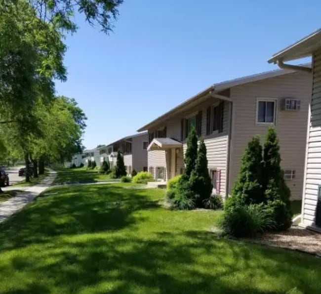 Photo - Upper level 2-bed, 1-bath Unit A1501-4