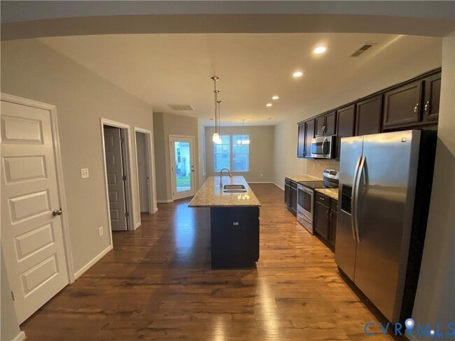 8040 Rutland Village Dr