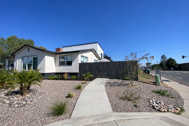 Photo - TV FURNISHED!! 4BD/2BA Private Yard and Off Street Parking!