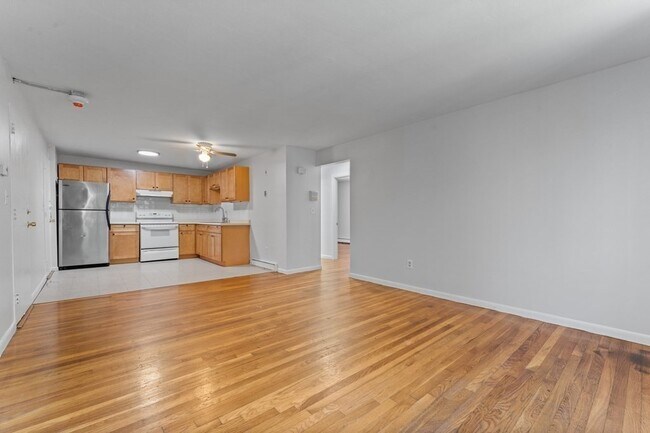 Photo - 580 Cummins Hwy Unit 16