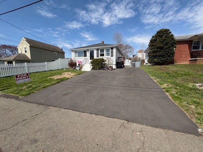 Photo - 82 Parker Ave