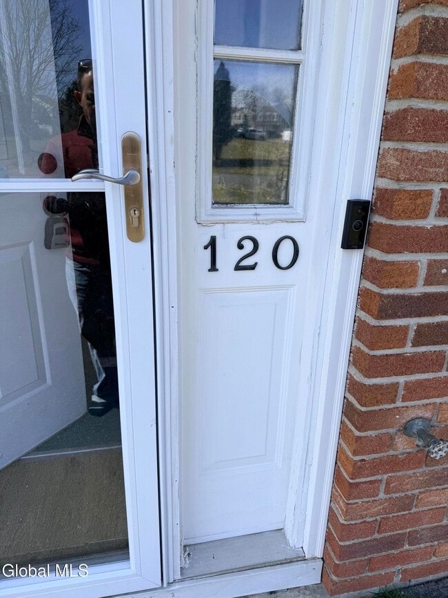 Photo - 120 Donna Lynn Dr