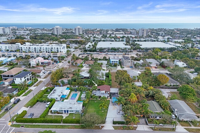 Photo - 311 SE 3rd Ave