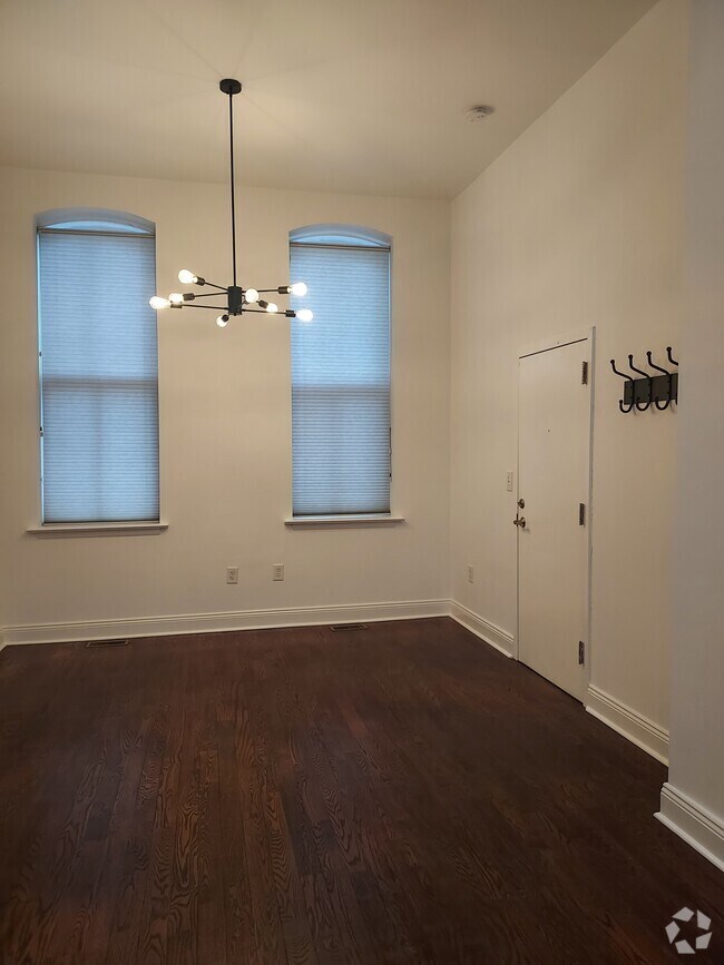 Building Photo - 1914 Christian St Unit A Rental