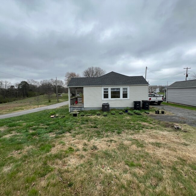 Building Photo - Million Street Unit 1