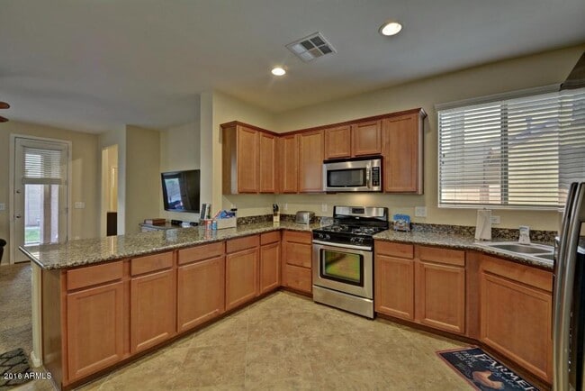 Photo - 2065 S Martingale Rd