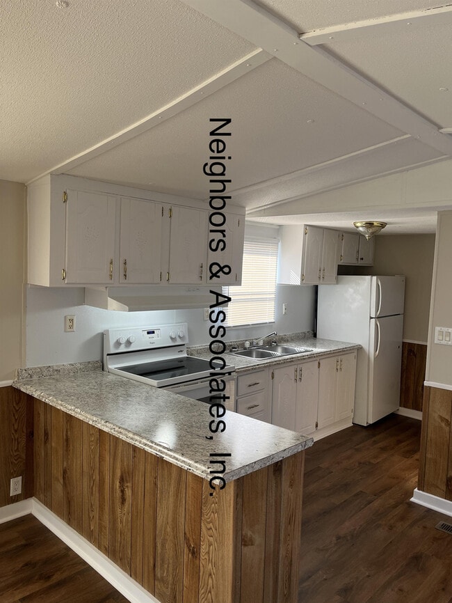 750 Raynor Rd