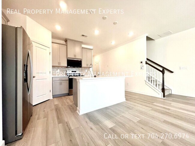 Photo - 8029 Hidden Spgs Trl