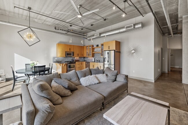 101 N Tejon St