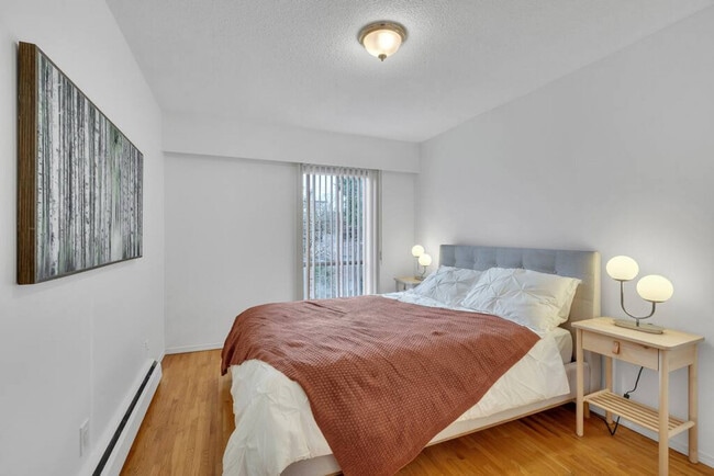 Photo - 2225 W 8th Ave Unit SI ID1051791P