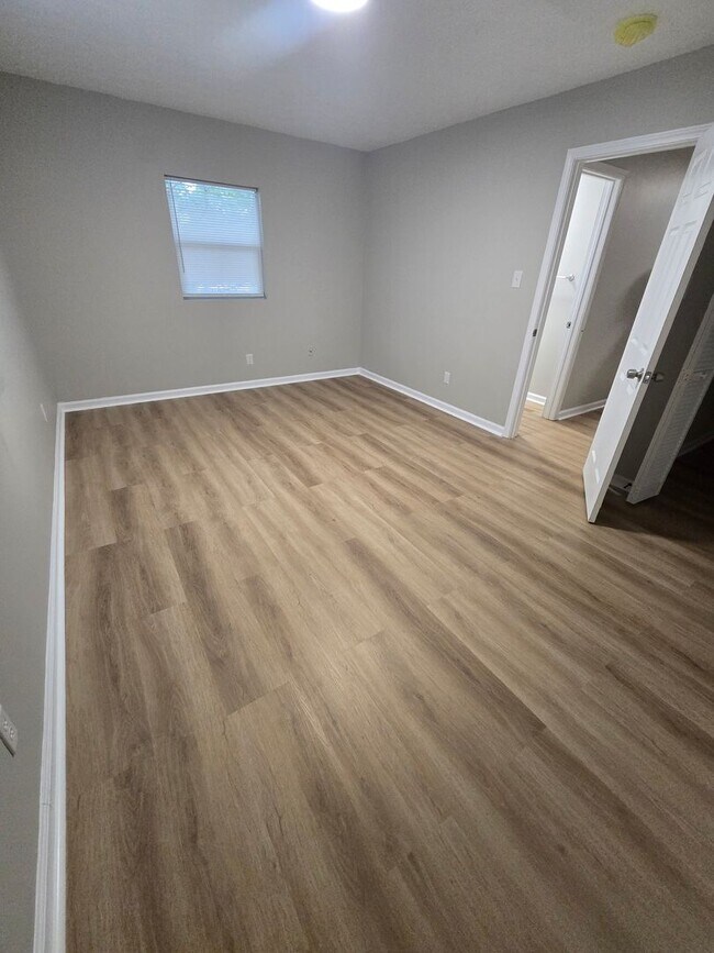 Photo - Welcome Home to Bellagio South Living: Where Comfort Meets Convenience Unit 265-10