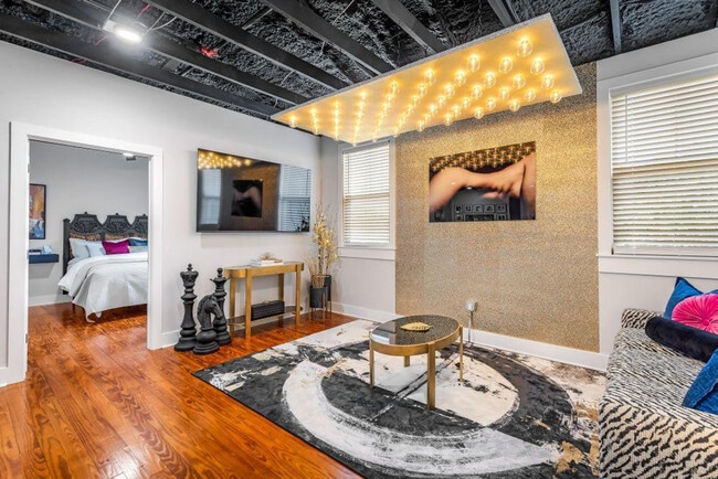 Photo - 156 Camellia St Unit ID1266988P