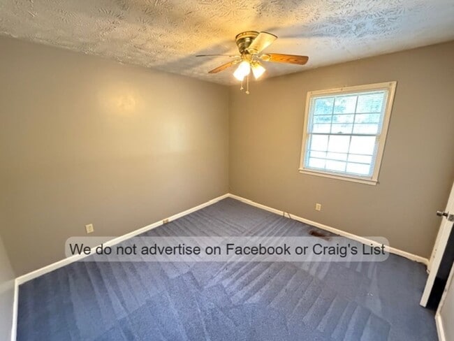 Photo - Rannock Duplex Unit 6211 Rannock Drive