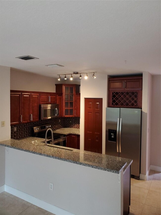 Photo - 6543 Catalina Ln