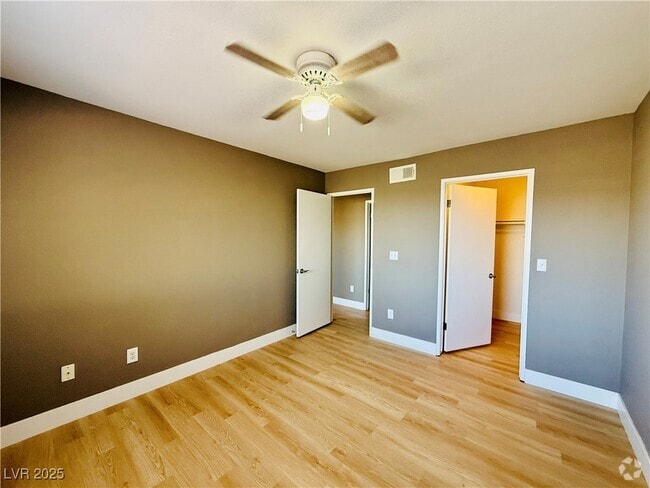 Building Photo - 8600 W Charleston Blvd Unit 1034 Rental