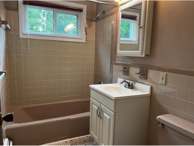 Photo - 63 Deming Rd Unit 65 B