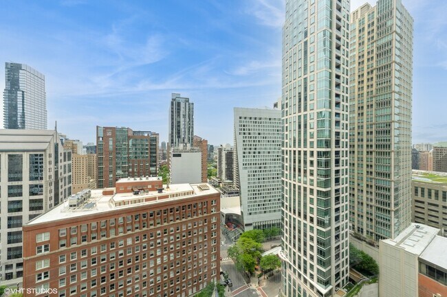 Photo - 111 E Chestnut St Condo Unit 27E