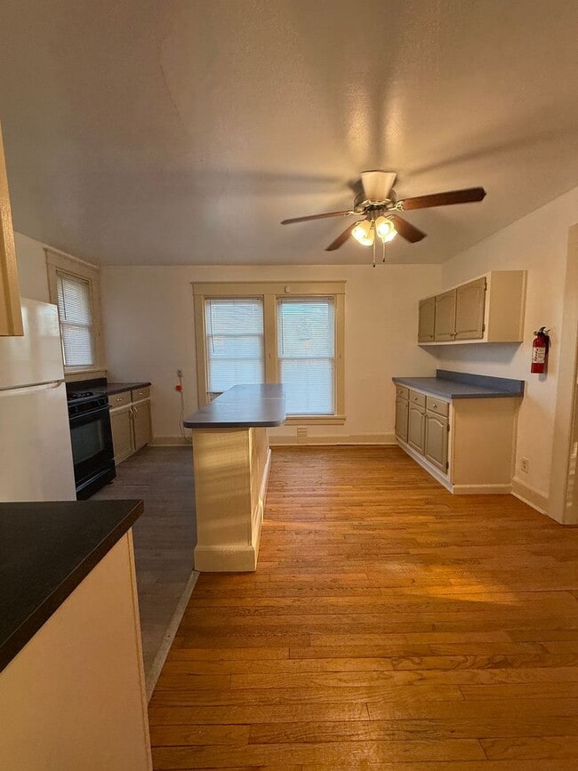 Photo - 129 N St Louis Blvd Unit 129 North Saint Louis Boulevard- A
