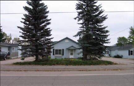 713 - 719 Richwood Road - 713 - 719 Richwood Road