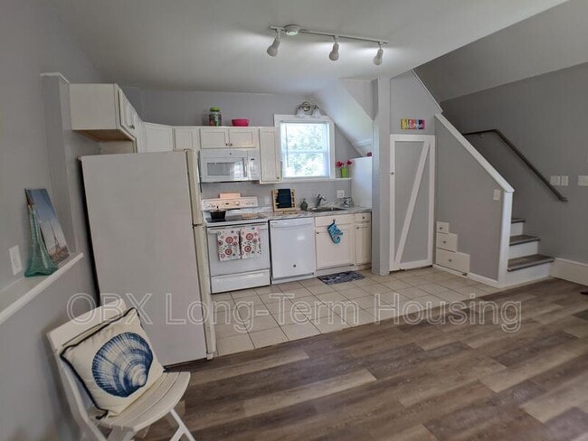 Photo - 389 N Spot Rd