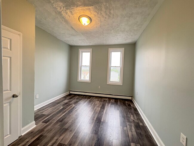 Photo - 202 Ridgewood Ave Unit 3R