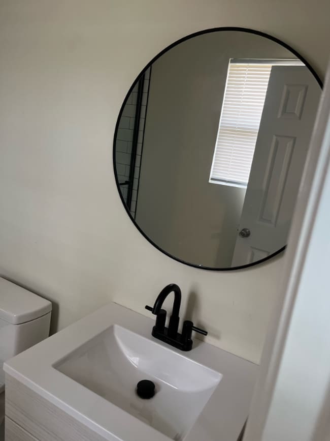 Photo - 3 Br Brick Ranch